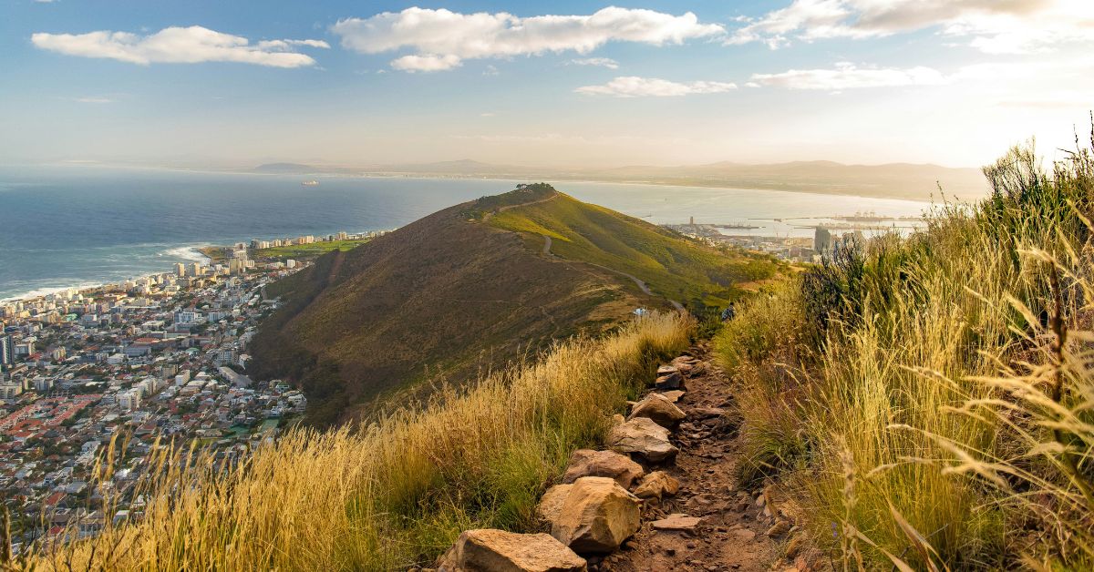 Beautiful view of the ocean and Signal Hill from Lion's Head trail