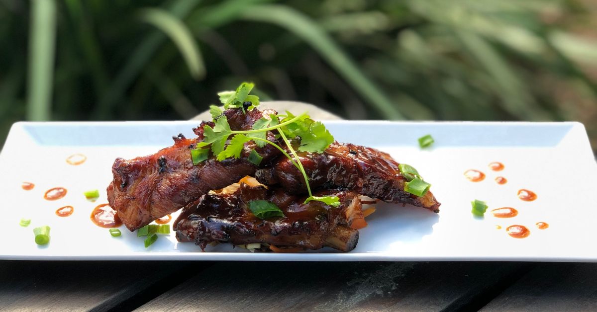 tapas Cape Town - Ribs on a small plate