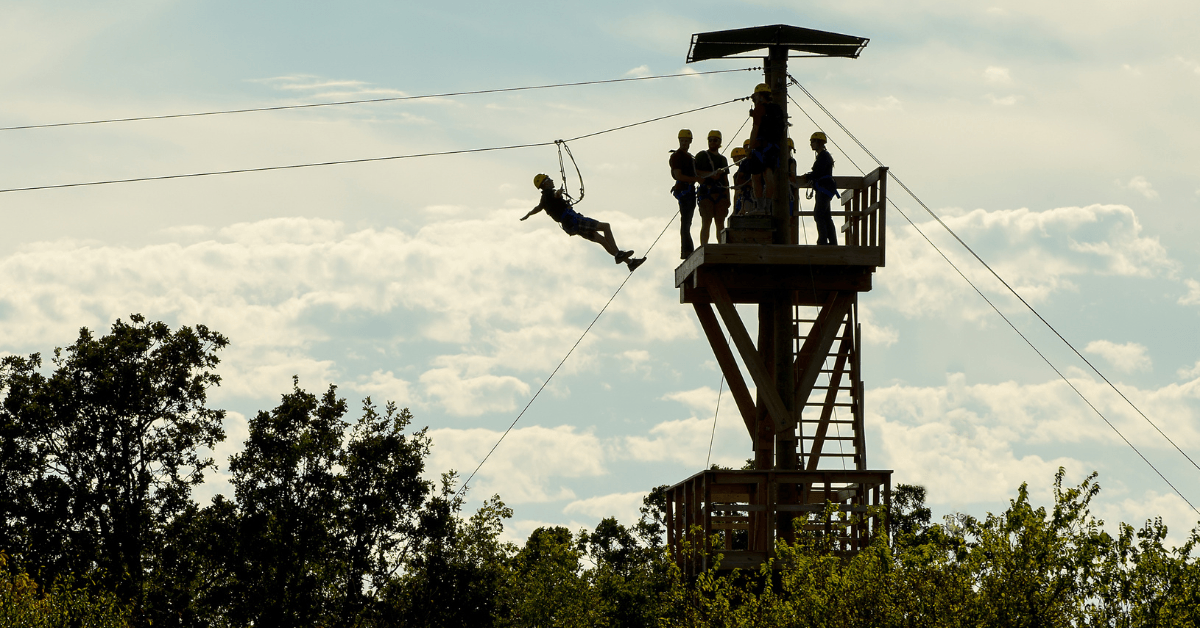 Group of people Ziplining in Hottentots Holland Nature Reserve 